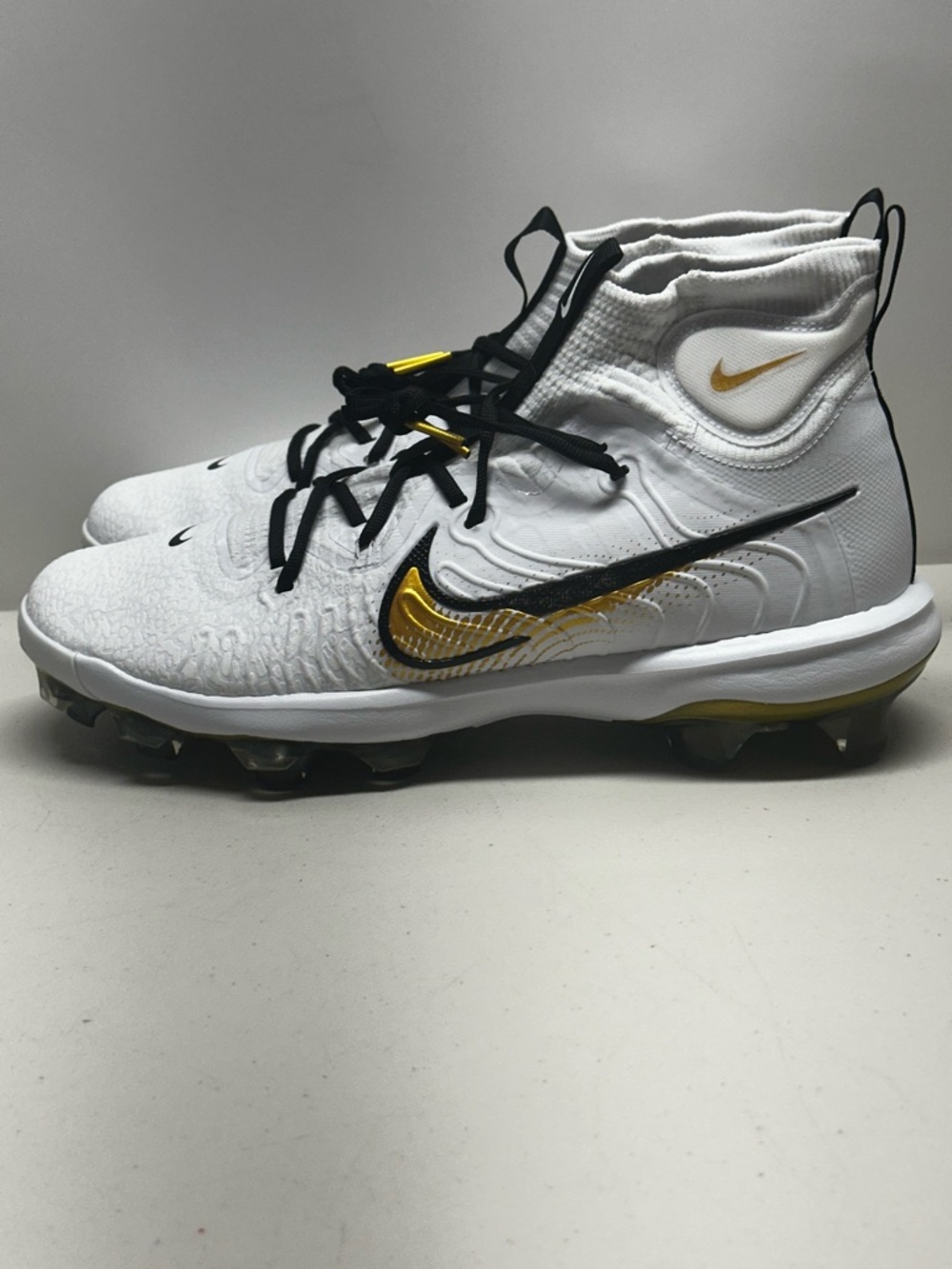 Size 14  Mens Nike Alpha Huarache NXT MCS White Gold Baseball Cleats FZ8650-119